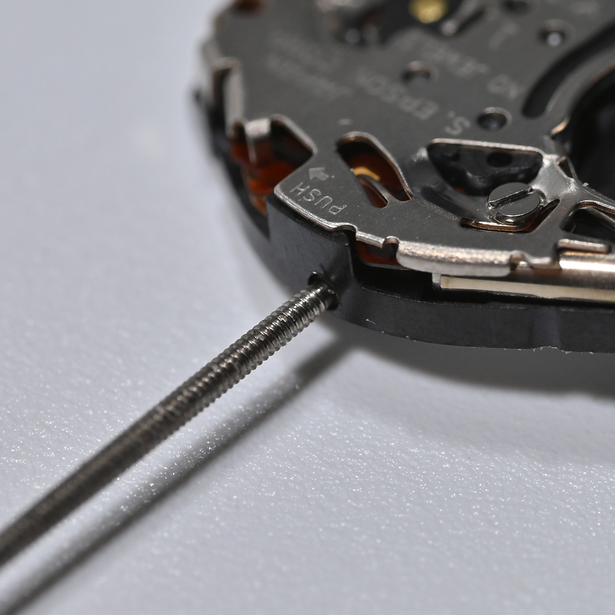 Jewels In Quartz Watches - Mouvement Y121 Epson Y121f1, mouvement à